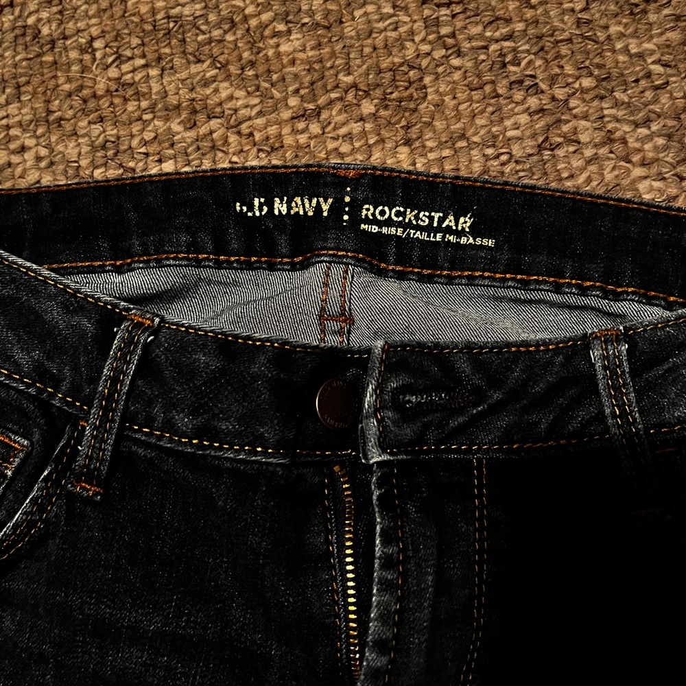 Old Navy skinny jeans - Picture 5 of 6
